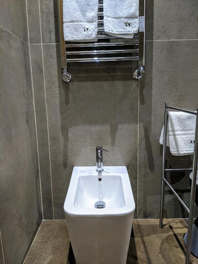 נאפולי Laboratorio Toledo Suite מראה חיצוני תמונה
